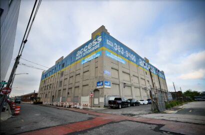 Self Storage in Long Island City Near Central Park Zoo